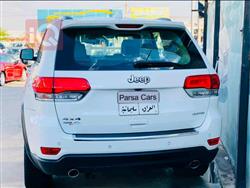 جیپ گراند شیرۆکی
